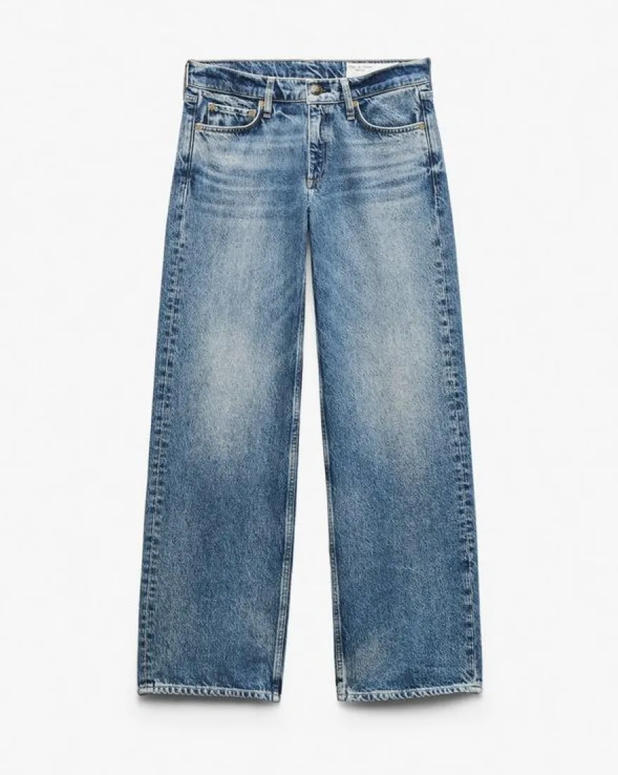 Cam Relaxed Straight Jean