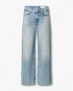 Cam Relaxed Straight Jean