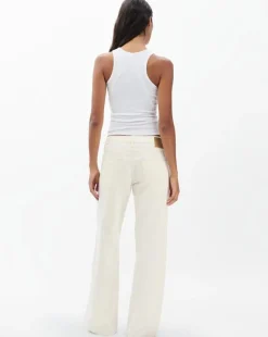 Cam Relaxed Straight Jean