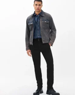 Fit 3 Athletic Chinos