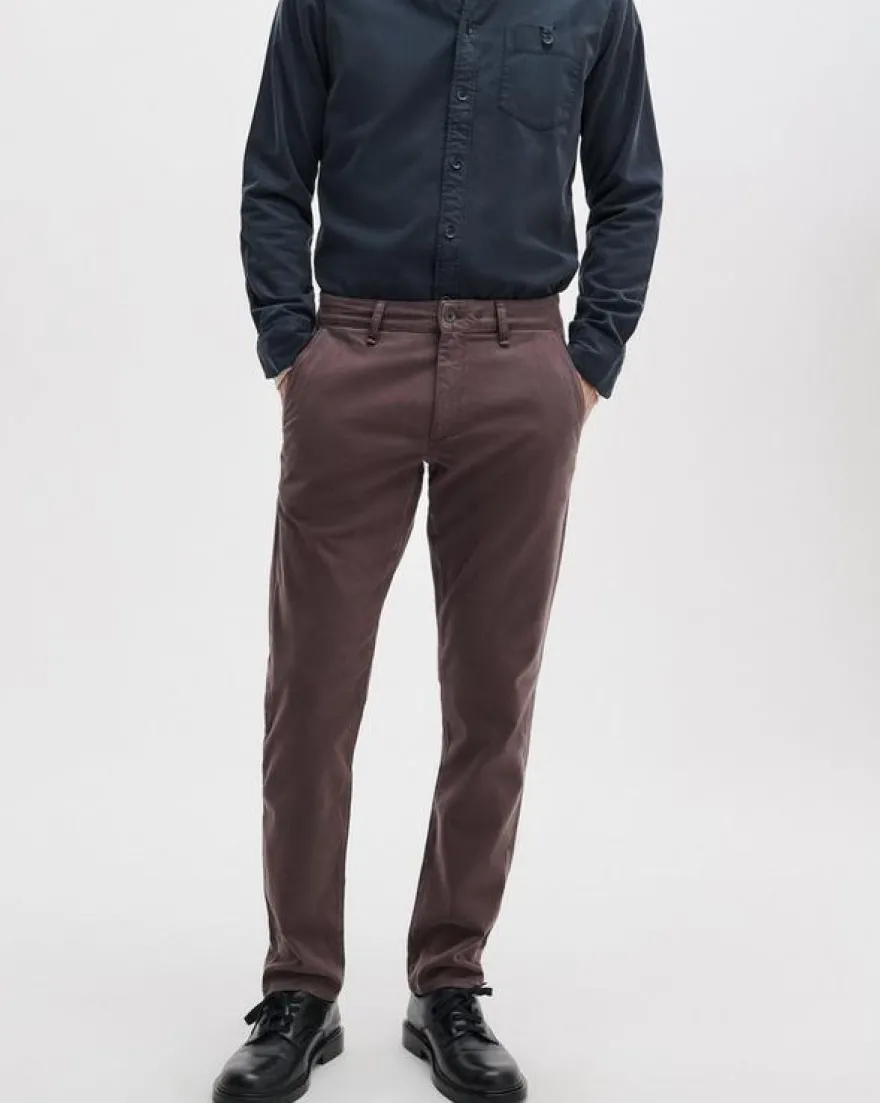 Fit 3 Athletic Chinos