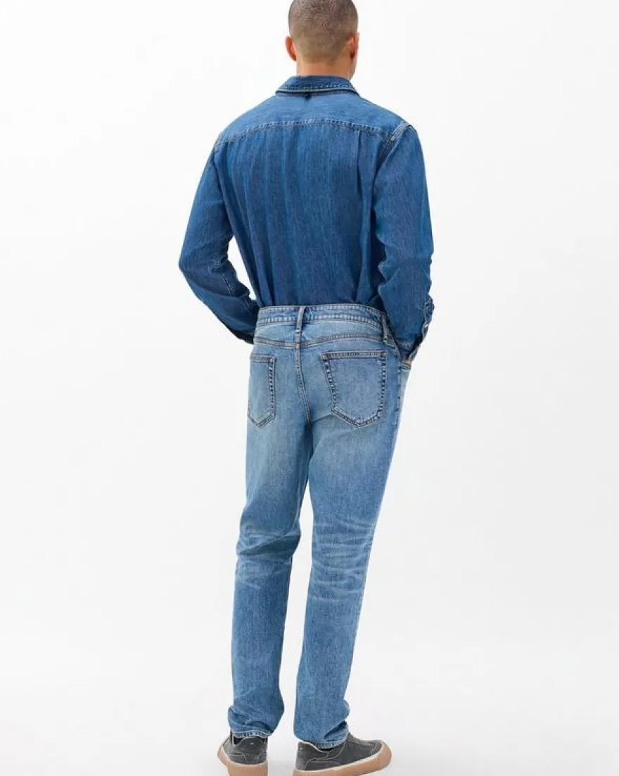 Fit 3 Athletic Jean