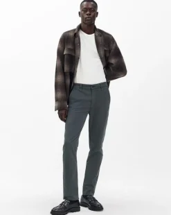 Fit 2 Slim Chinos