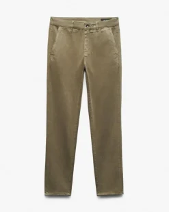 Fit 2 Slim Chinos