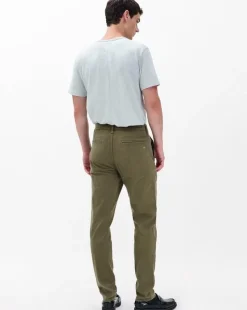 Fit 2 Slim Chinos