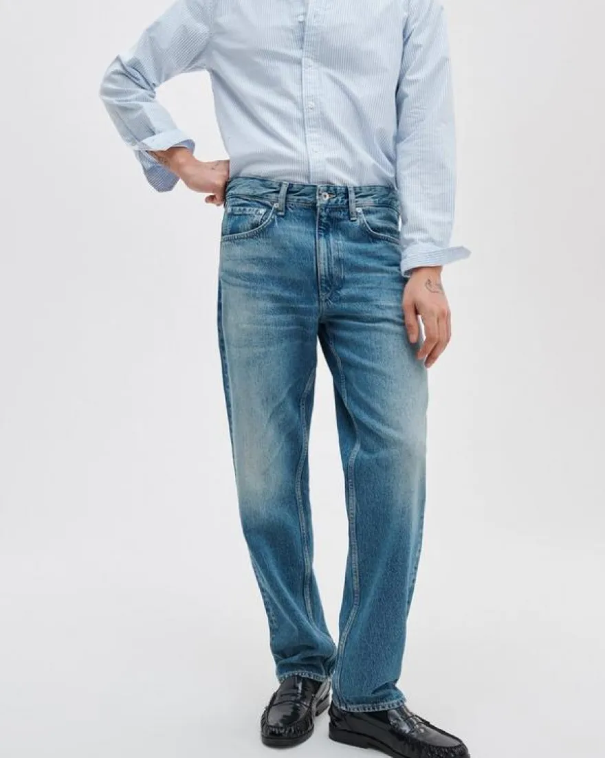 Fit 4 Straight Jean