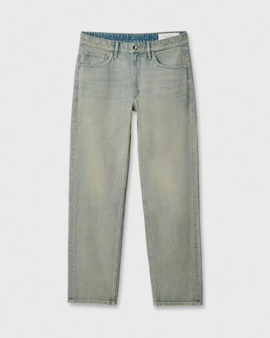 Fit 4 Straight Jean