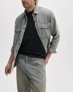 Fit 4 Straight Jean