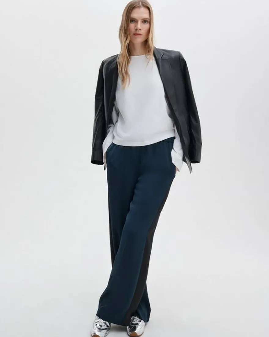 Kelly Boxy Long-Sleeve Tee
