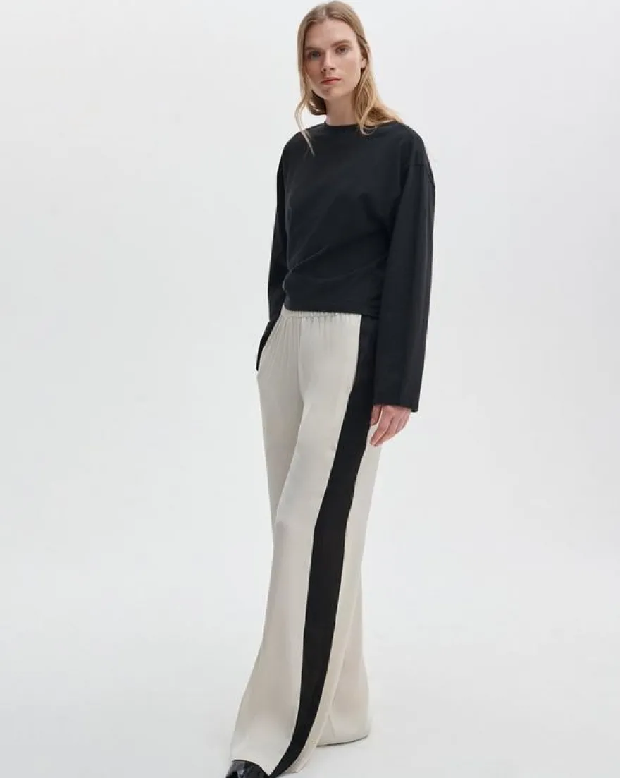 Kelly Boxy Long-Sleeve Tee