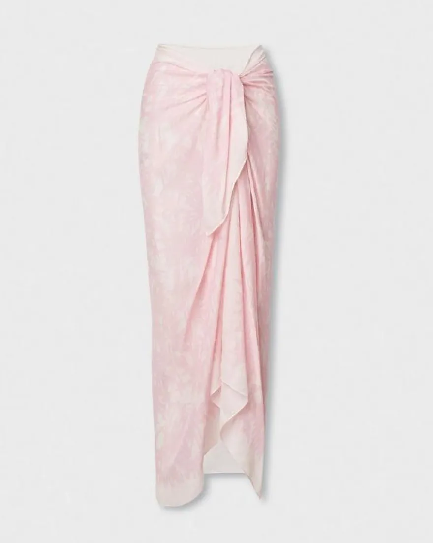Sally Sarong