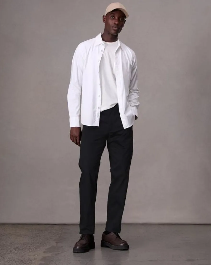 Standard Chino Pant